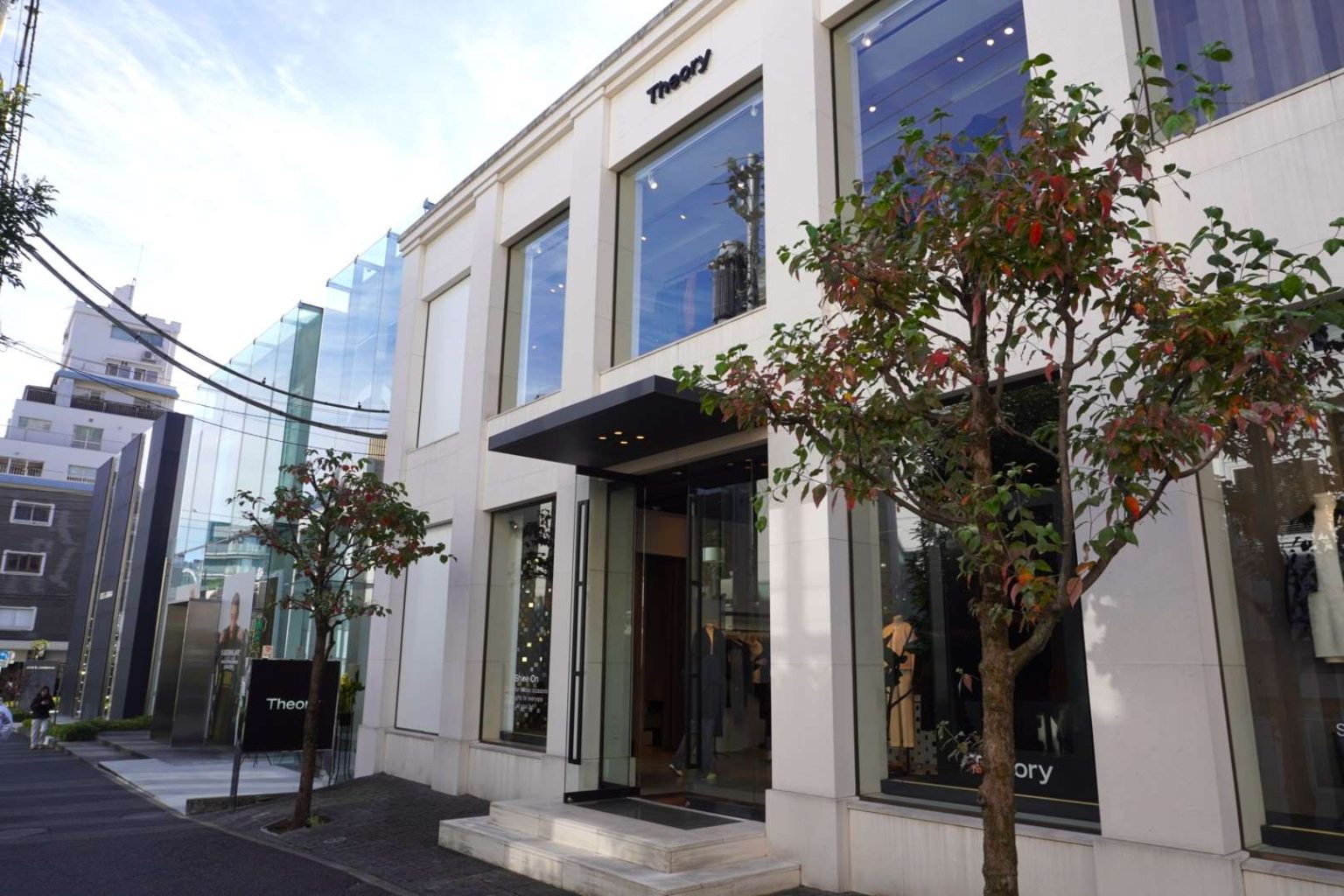 洗練された街で自然と感性が磨かれる暮らしを―「南青山」 - BEARS MAGAZINE – ベアーズマガジン