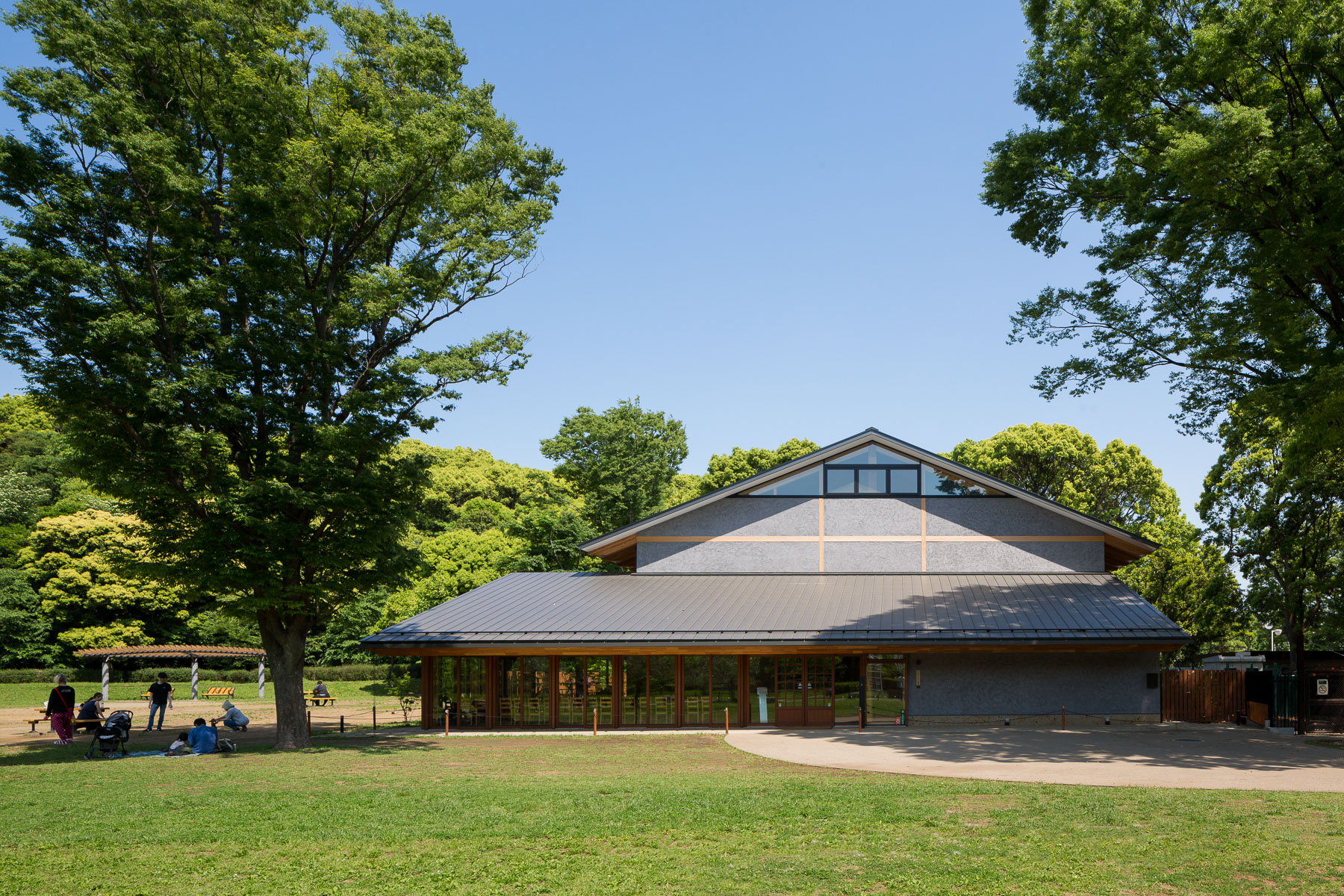 「まちの保育園・こども園」が目指す、子どもと街が響き合う豊かな社会